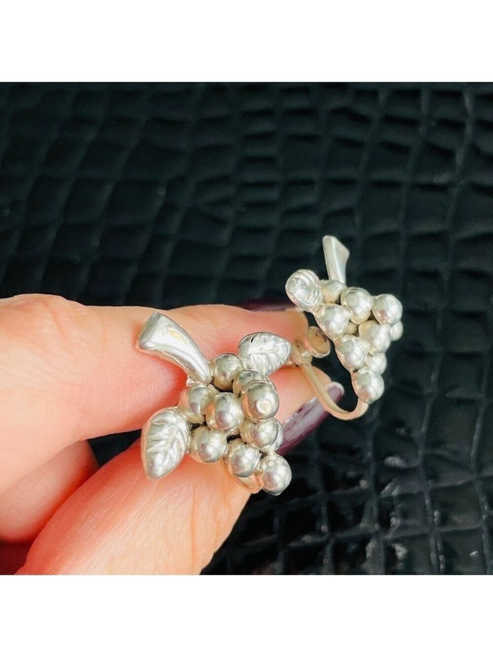 Antique Old Mexico Grape Cluster Puffy Sterling Silver Screw Clip Earrin… - Picture 5 of 9